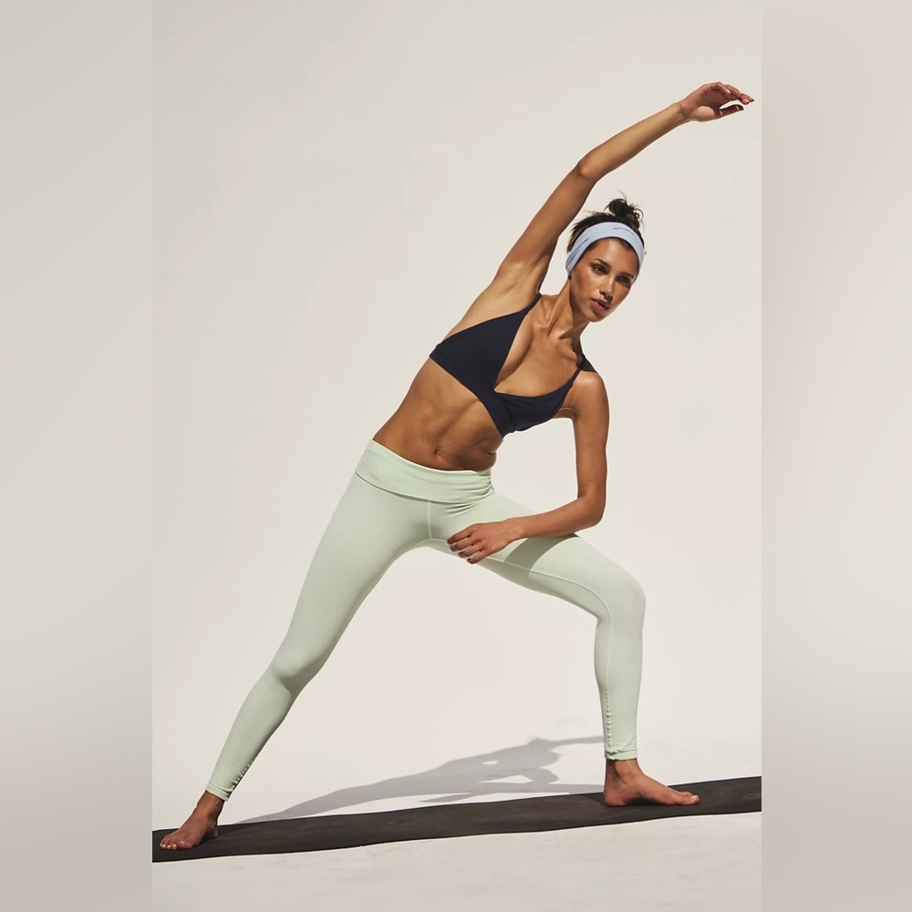 FP MOVEMENT NWT Washed Black Leggings Ribbed $78 SIZE TINY PETITE EXTRA SMALL - Picture 3 of 6